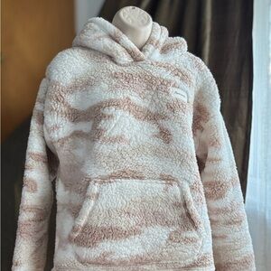 SOLD-Abercrombie & Fitch -SOLD